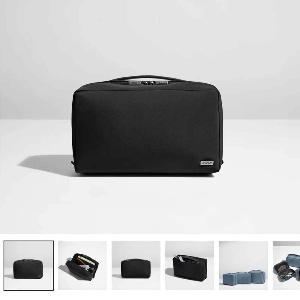 Away jet Black Large Toiletry Bag